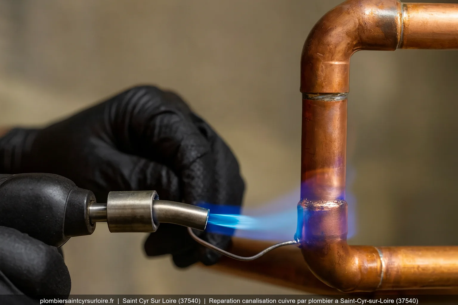 Reparation canalisation cuivre par plombier a Saint-Cyr-sur-Loire (37540)